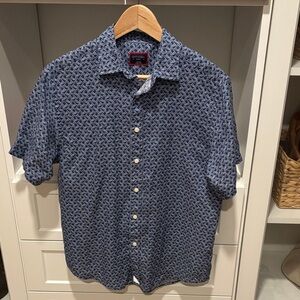 UNTUCKit Navy Geometric Men's Shirt